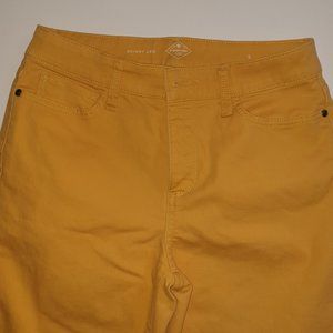 St. John's Bay Skinny Leg Mustard Yellow Women's Size 6 Pants